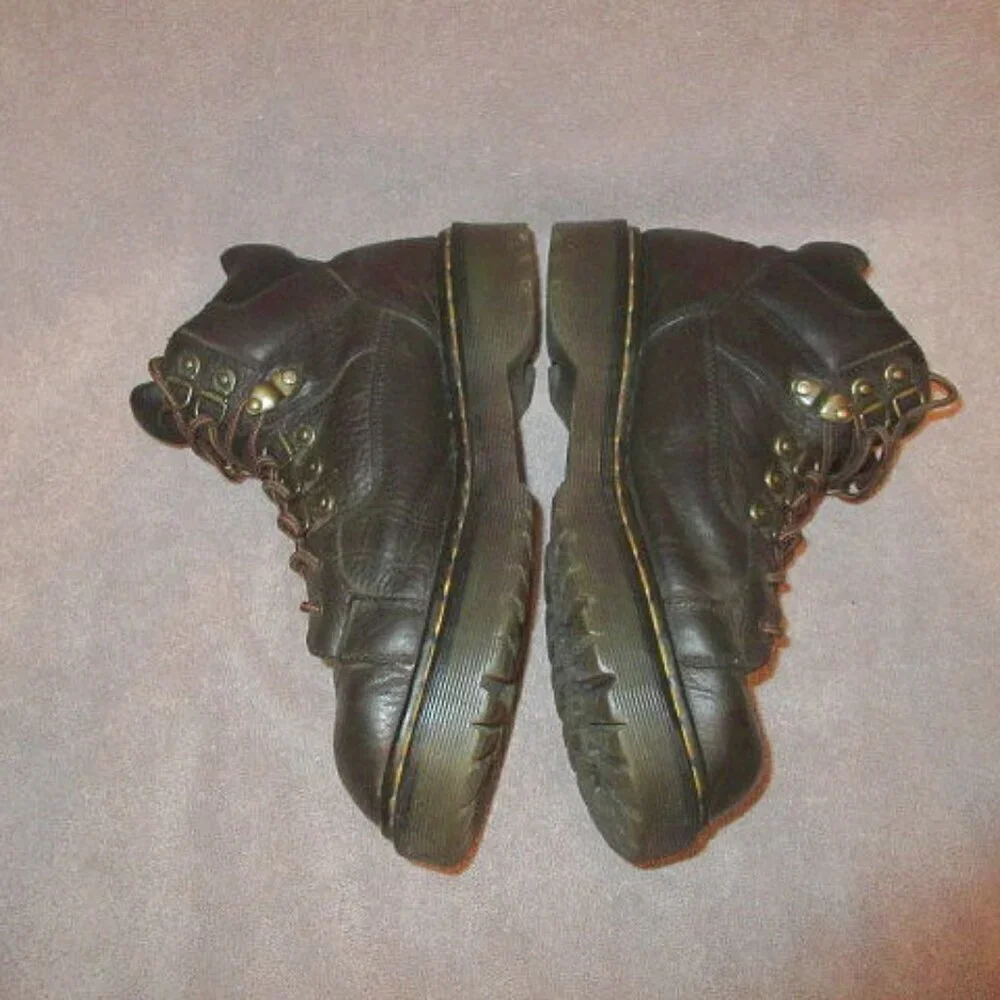Vtg Dr. Doc Martens Mens Boots Size 9 Leather Chunky Combat Made In England